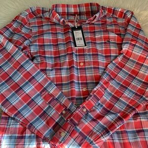 Brand nwt Vineyard Vines shirt